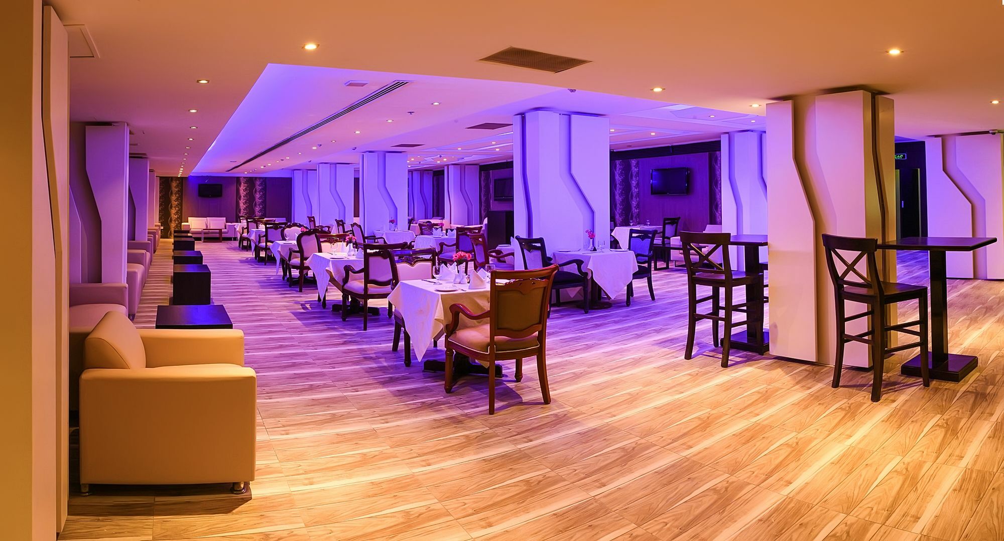 Marco Polo Hotel Manama Eksteriør billede
